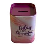 حصالة معدنية بتصاميم متنوعة ، شخصيات وأقوال