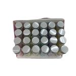 صابون معطر مضغوط بأشكال قلوب ودوائر صغيرة في علب أنبوبية