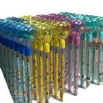 قلم رصاص مزخرف برأس قلب شفاف